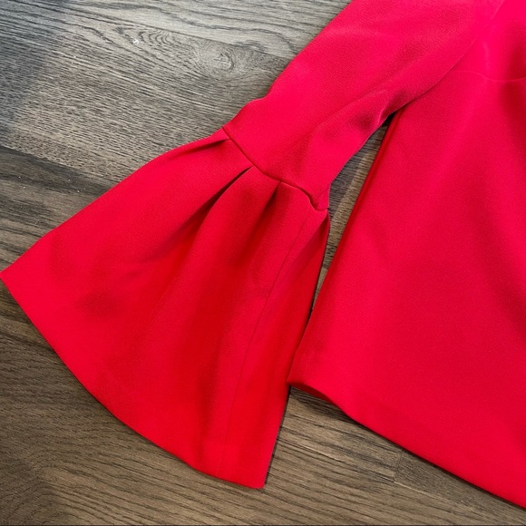 EDIT Flute Sleeve Frill Crepe Top Red Sz Small - Picture 2 of 9